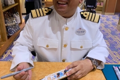 Disney Magic Captain Jonathan 2019