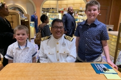 Disney Magic Captain Jonathan 2019