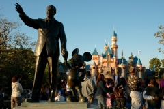 Patners Statue Disneyland Park