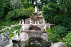 Snow White and Seven Dwarfs Statues at Disneyland